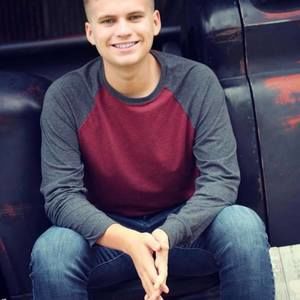 Meet your Posher, Cameron